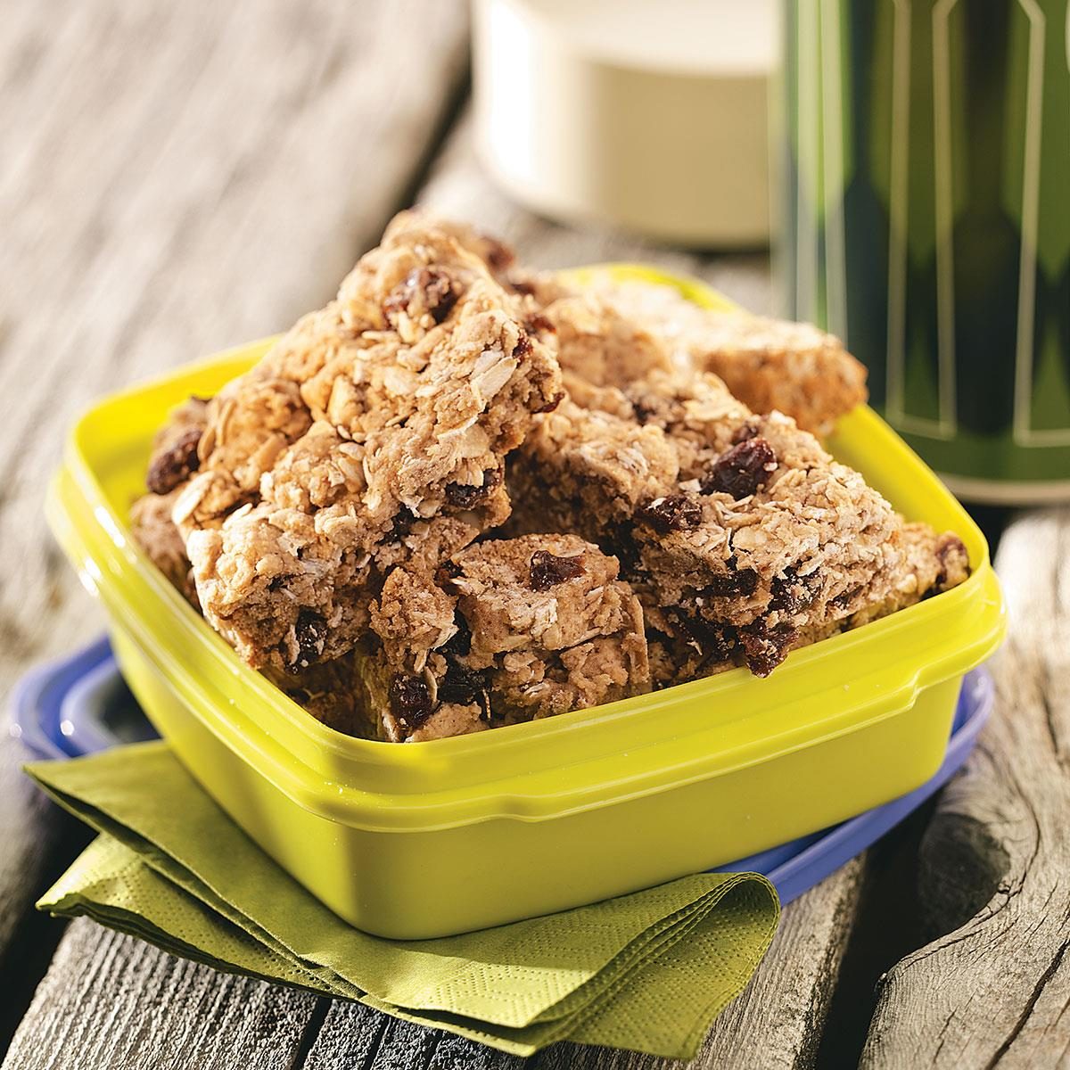 Cinnamon granola bars