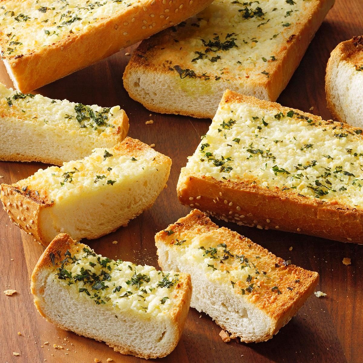 Great Garlic Bread Exps 30mincb21 181456 Bone11 02 13b