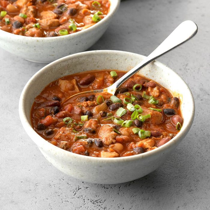 Hearty Sausage Chicken Chili