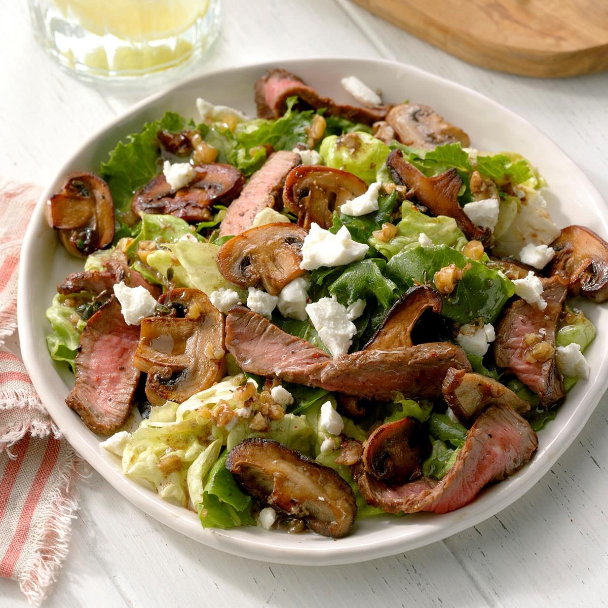 Mushroom Steak Salad with Walnut Vinaigrette