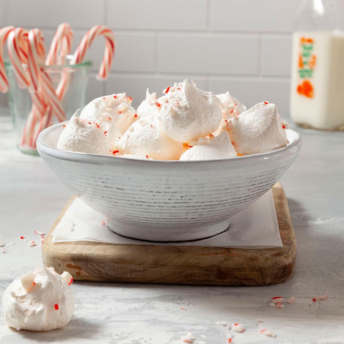 Peppermint Meringue Cookies