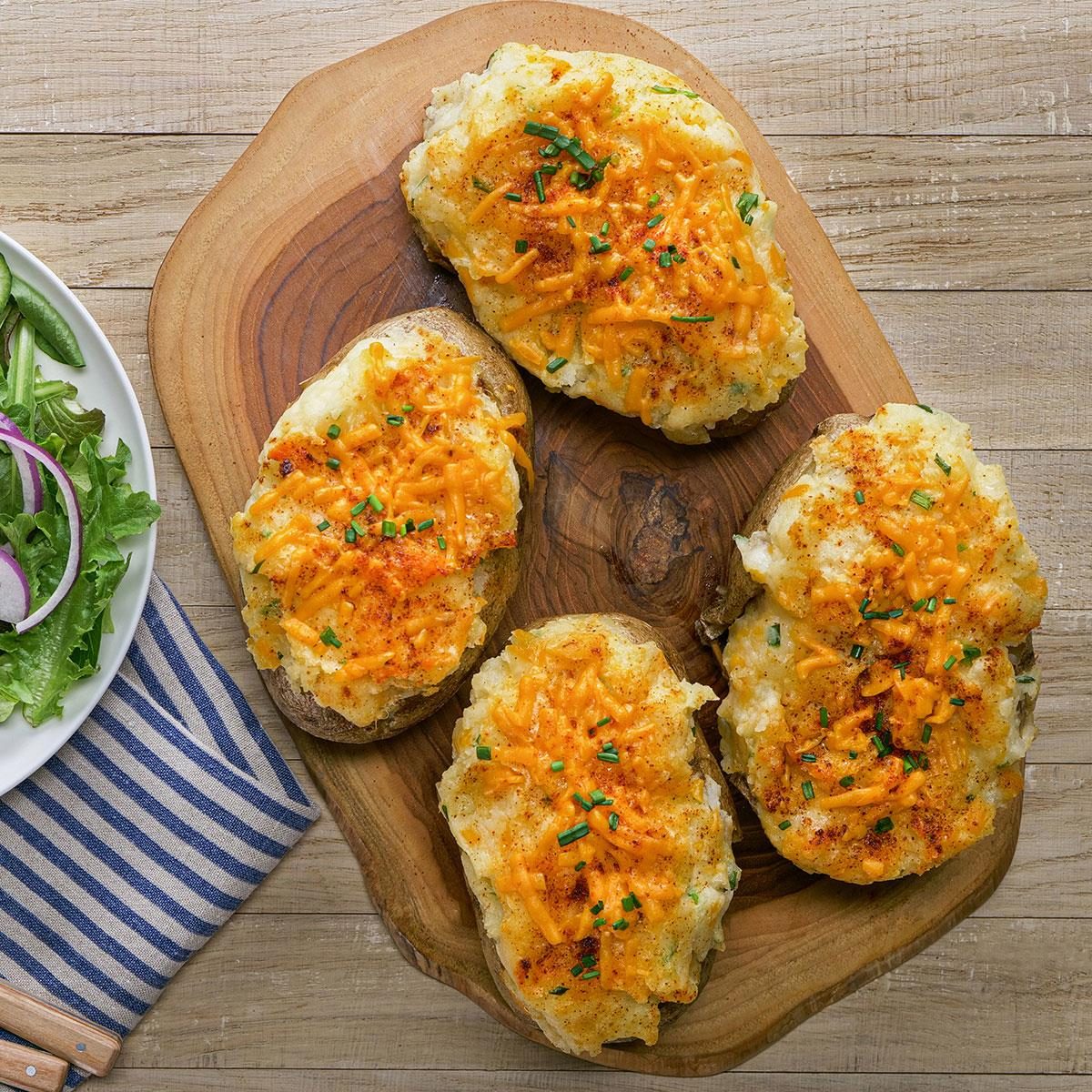 Shepherd S Pie Twice Baked Potatoes Exps Thvp24 87631 Mr 01 18 24 Bakedpotatoshepherdspie 2