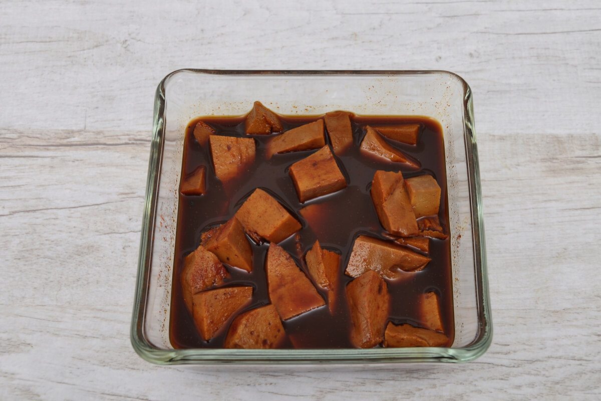 Tofu in marinade