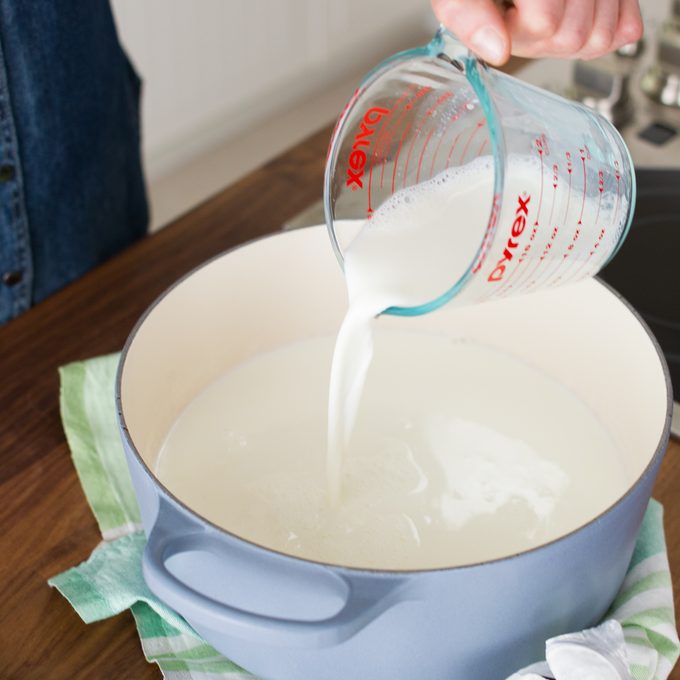 Ghtjm17 4085 C02 28 8b Yogurt Tmb Studio