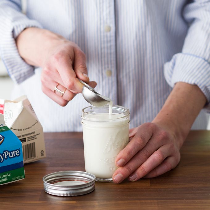 making Creme Fraiche in a mason jar