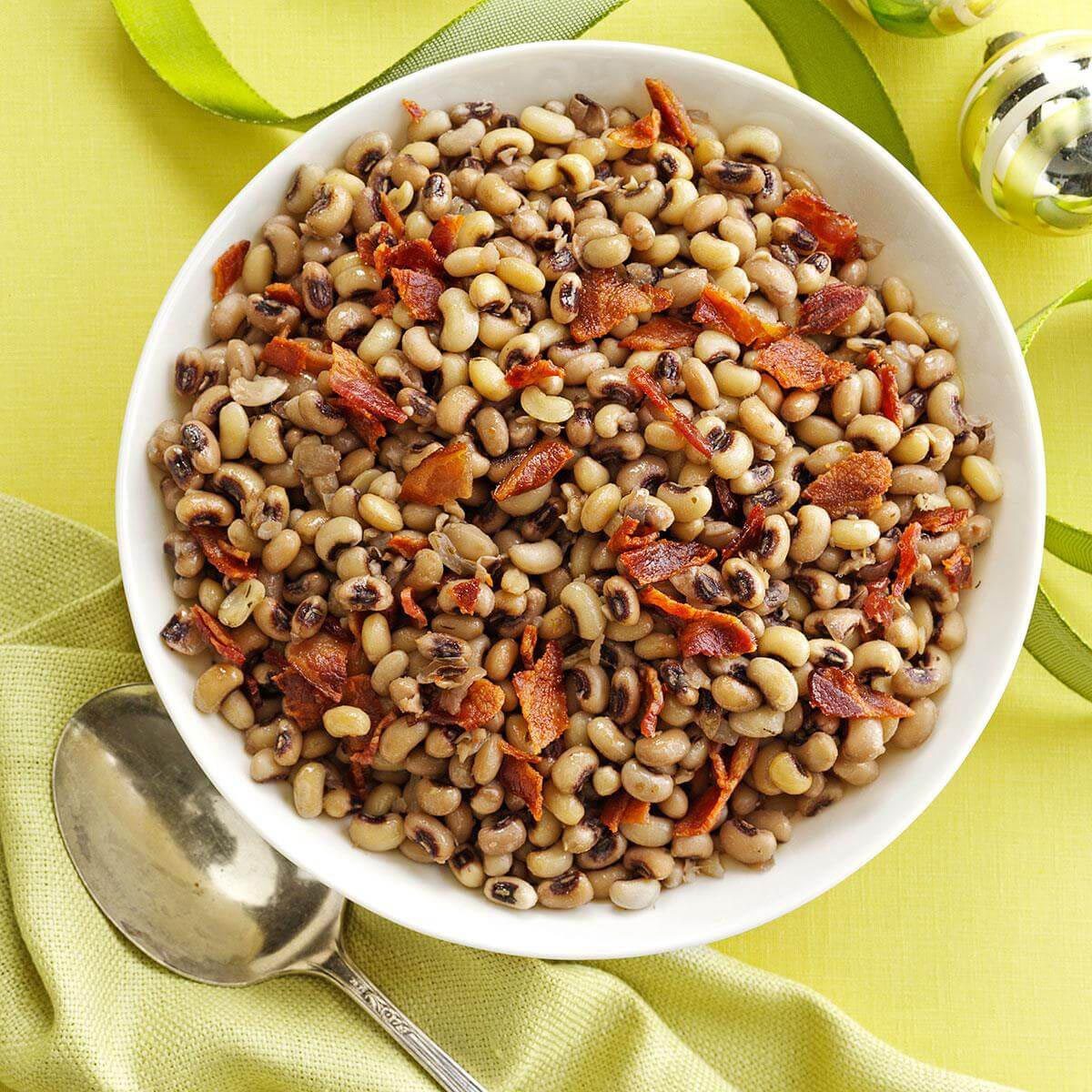black eyed peas with bacon