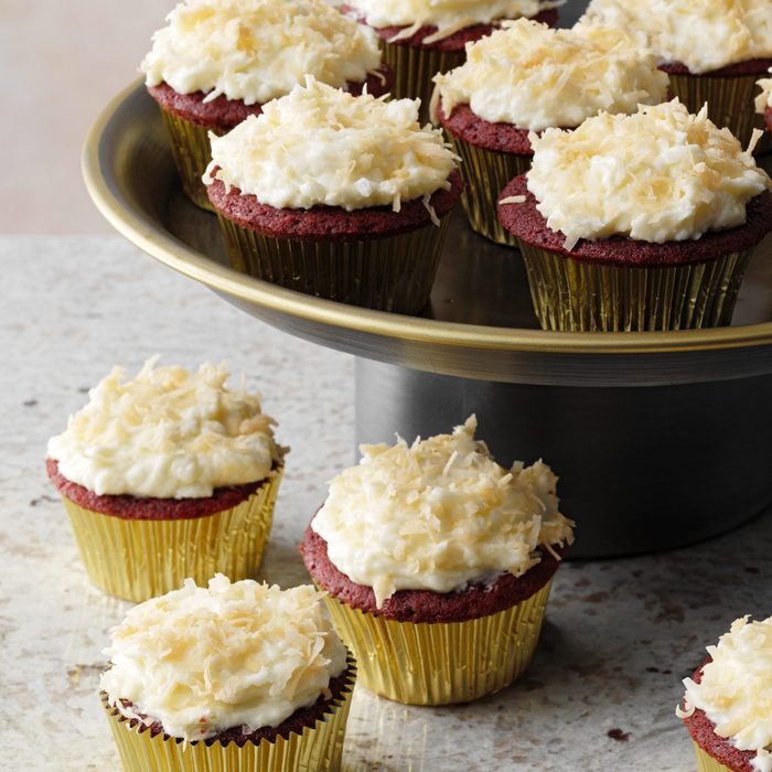 red velvet cupcakes