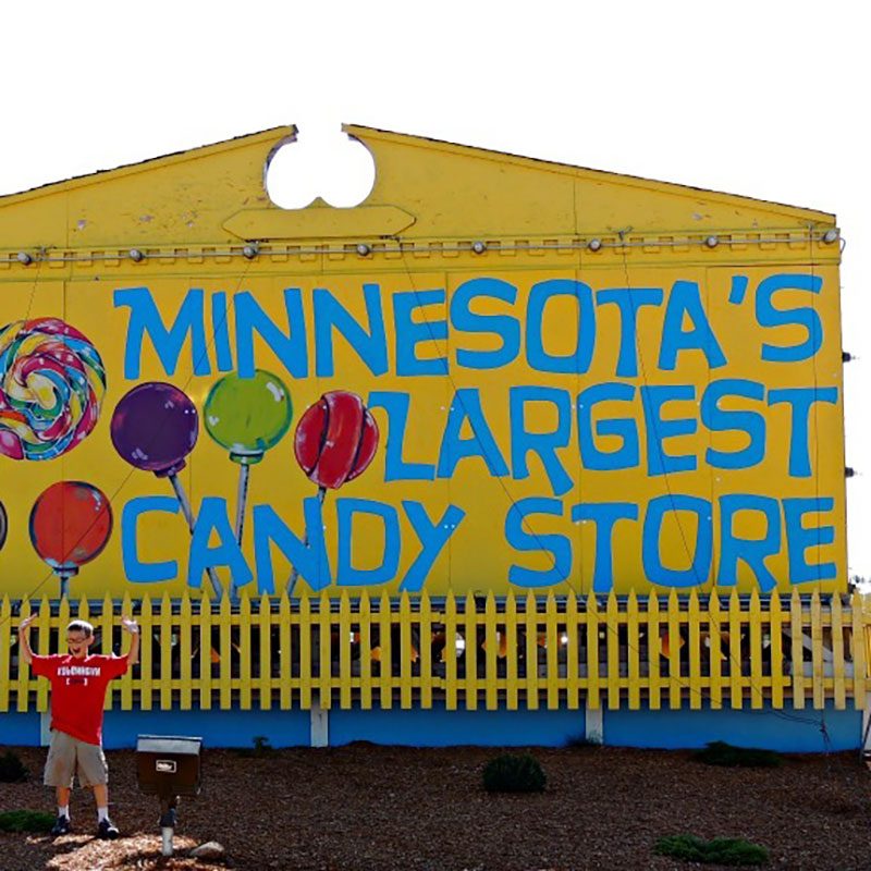 Jim’s Apple Farm and Largest Candy Store