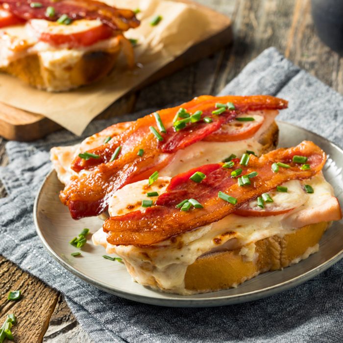 Homemade Baked Kentucky Hot Brown with Bacon Chicken and Cream Sauce