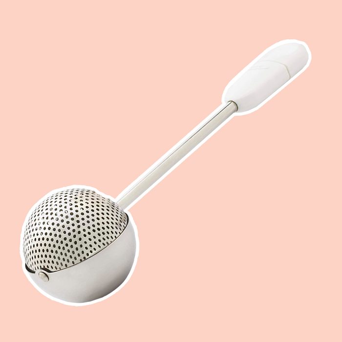 OXO Good Grips Baker’s Dusting Wand for Sugar, Flour and Spices