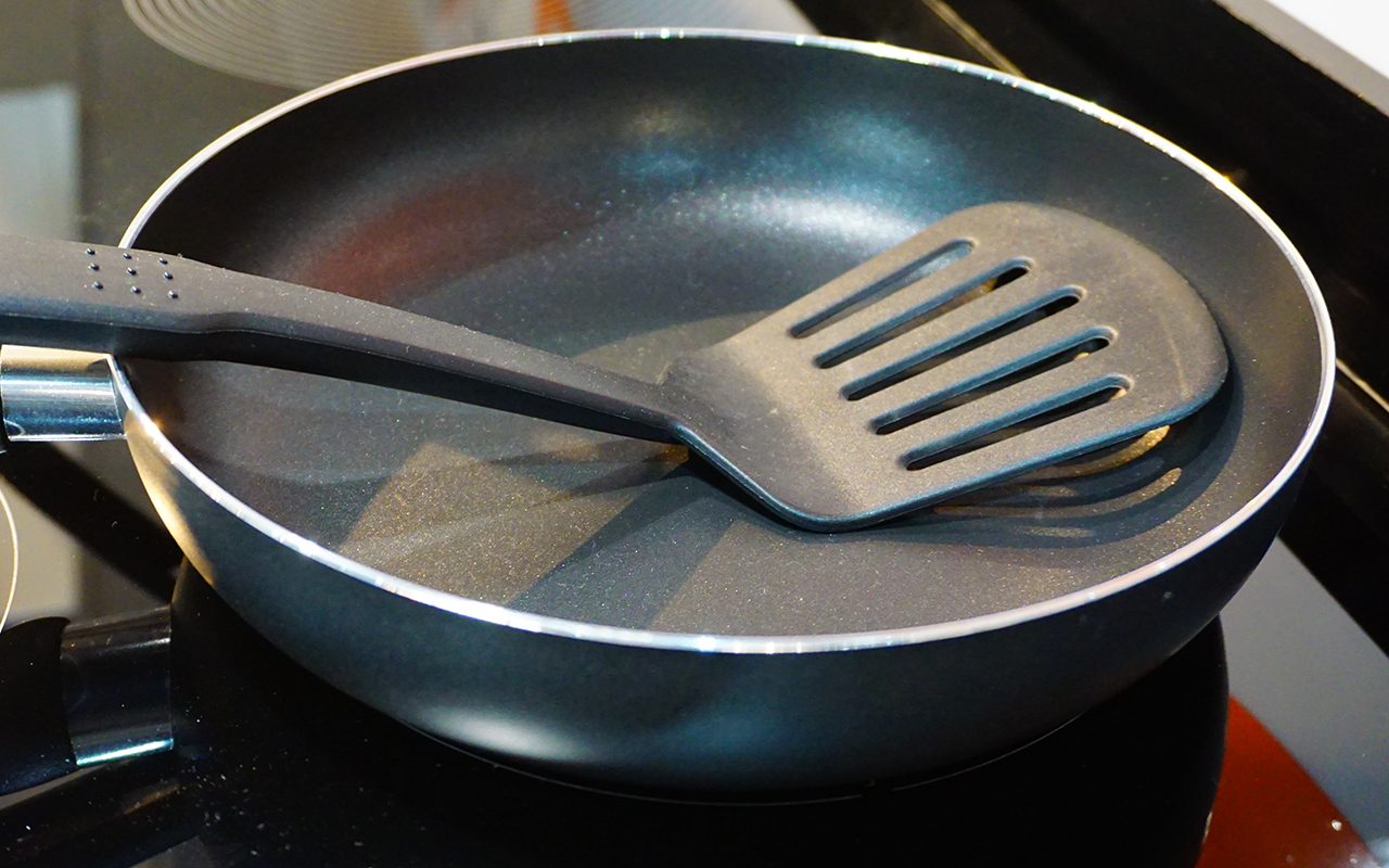 How to Know When to Throw Away Nonstick Pans