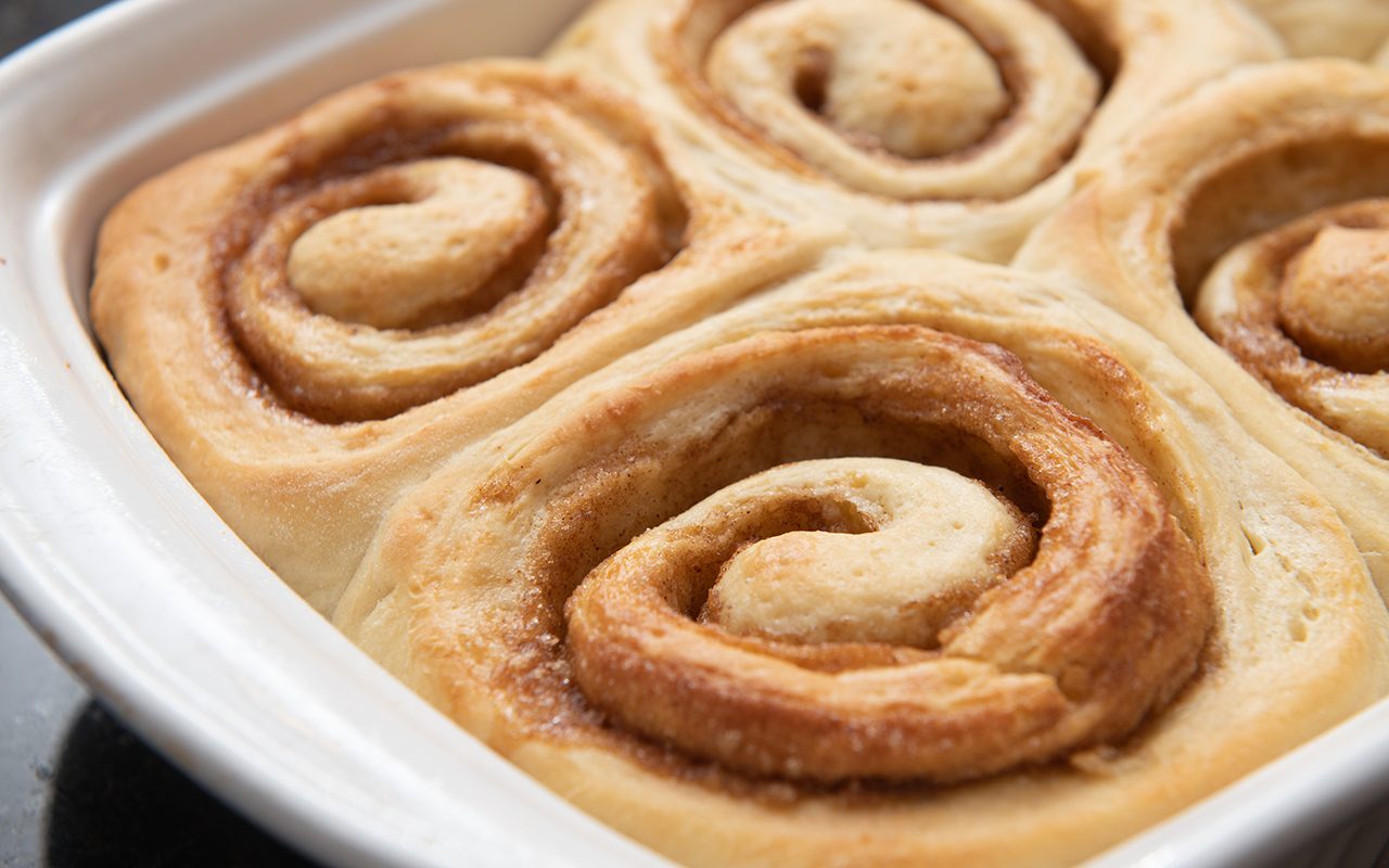 Plain baked cinnamon rolls in pan