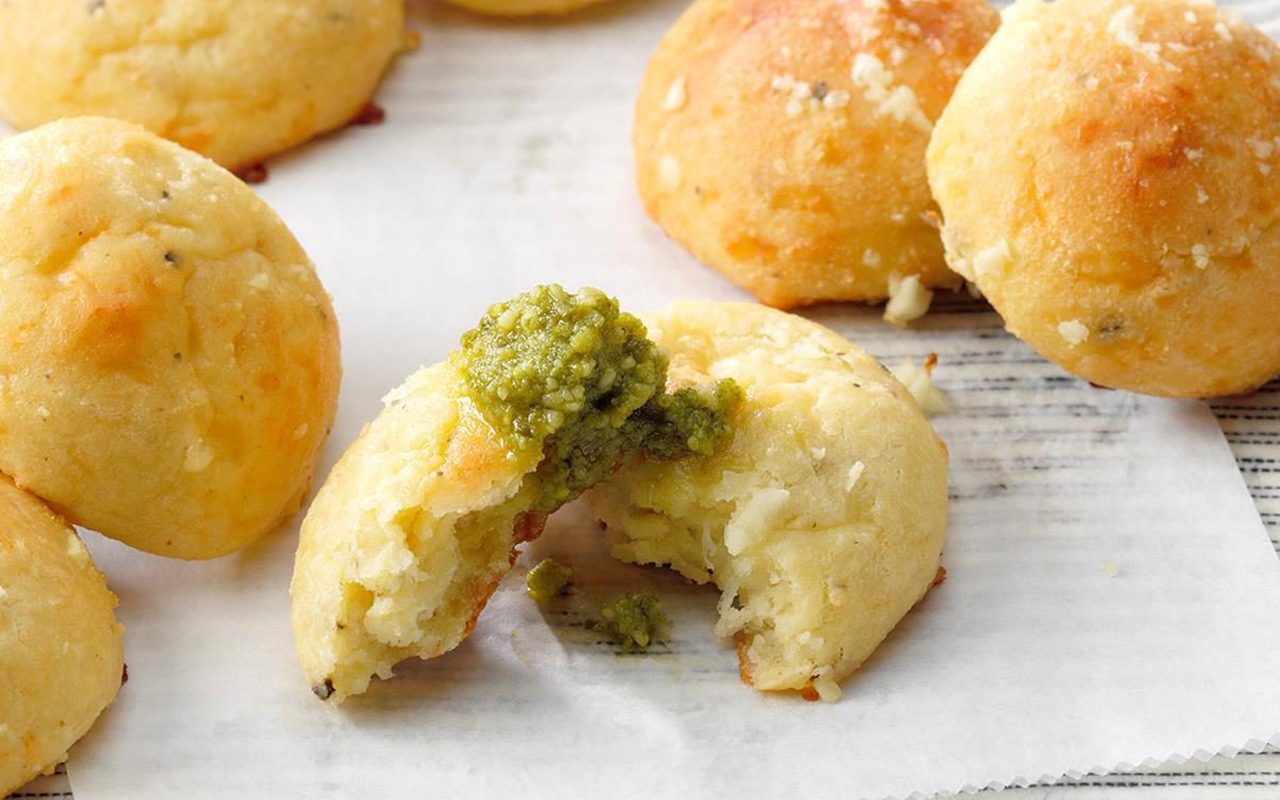 The Best Low Carb Breads to Make and Buy