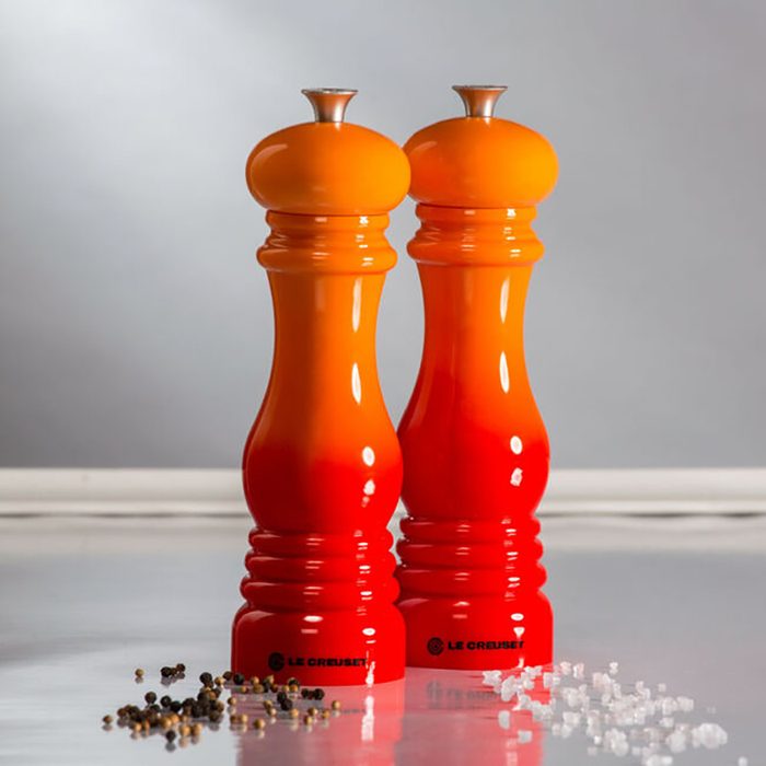 Le Creuset Pepper Mill Salt And Pepper Set