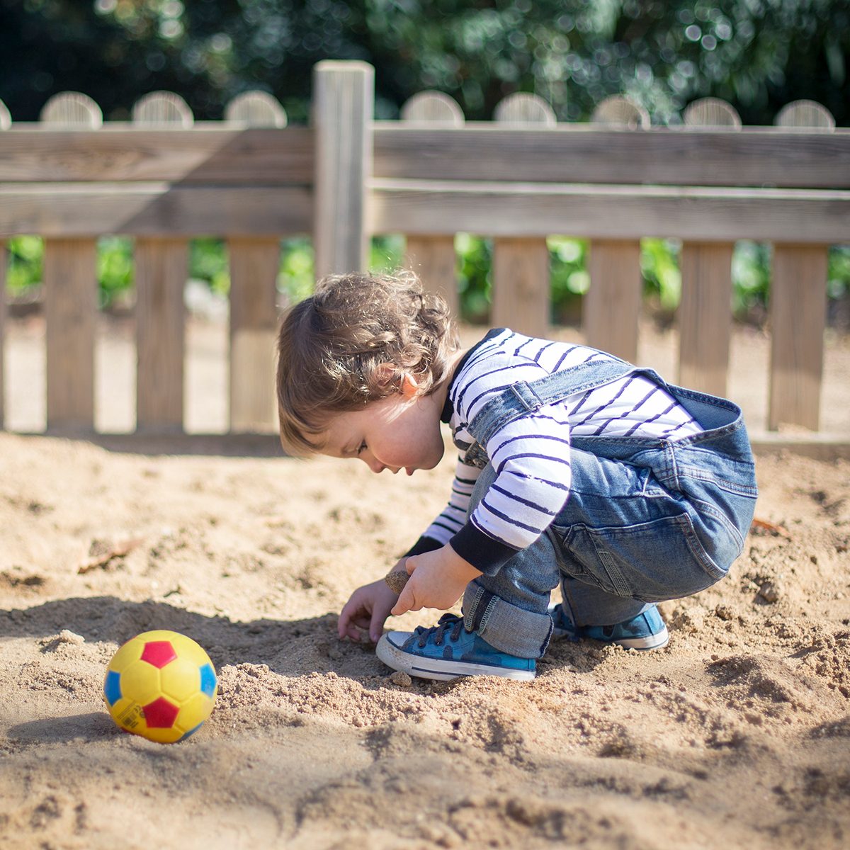 easter egg hunt ideas Looking Closely At The Sand