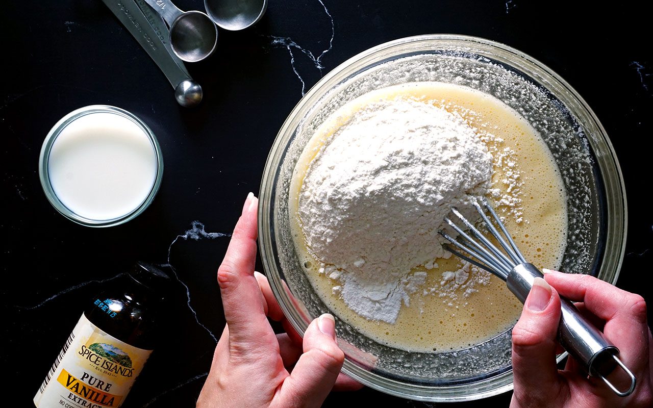 Mix cake batter Homemade Twinkies recipe