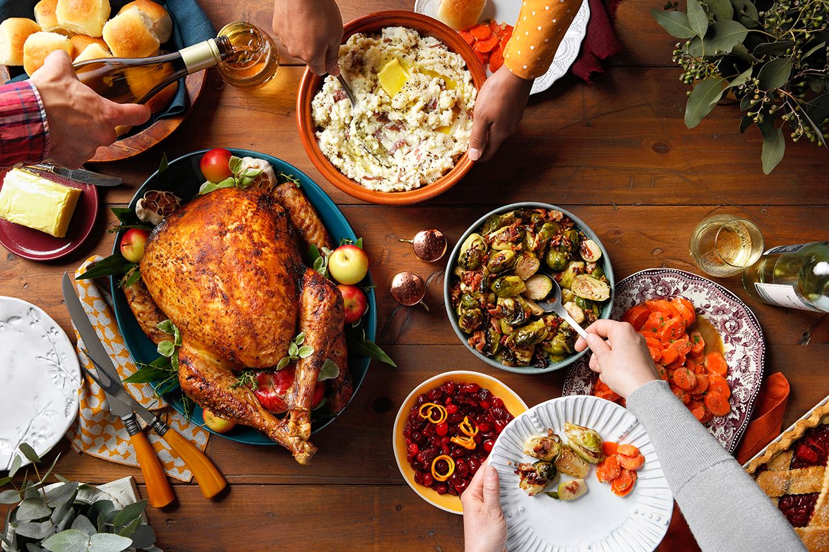 Hosting a Holiday Party? Here’s How Much Food to Serve