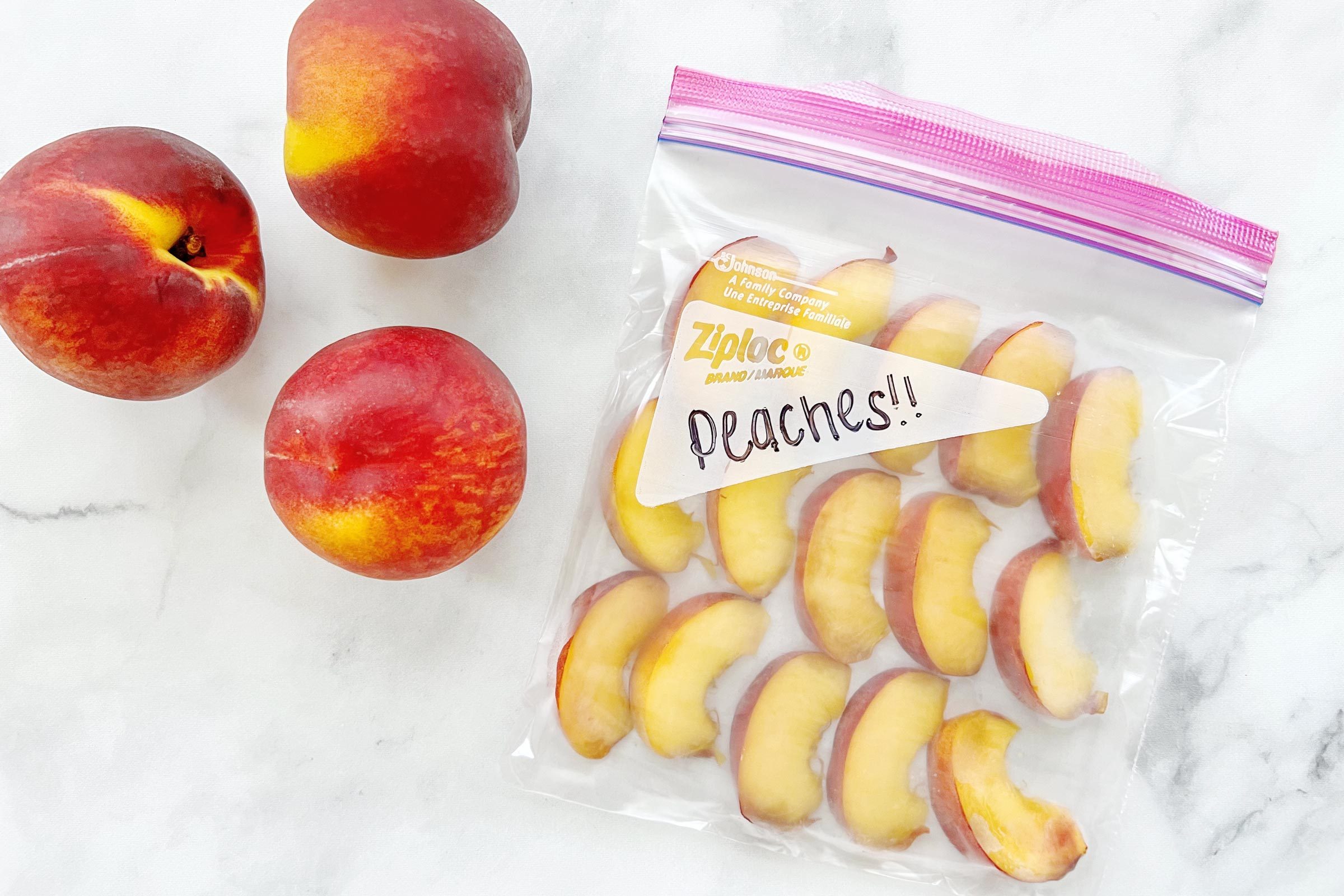 How to Freeze Peaches