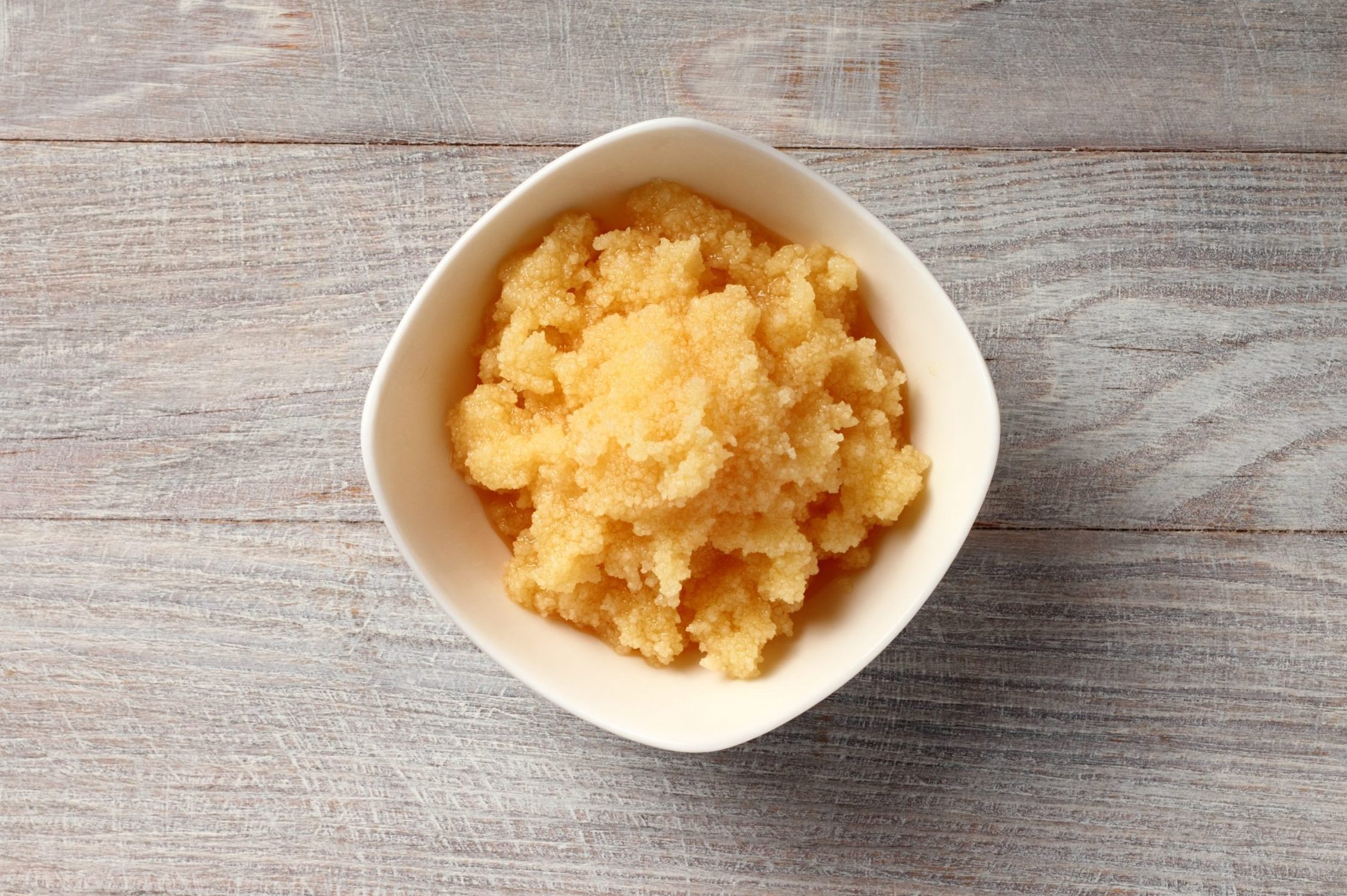 How to Decrystallize Honey the Easy Way