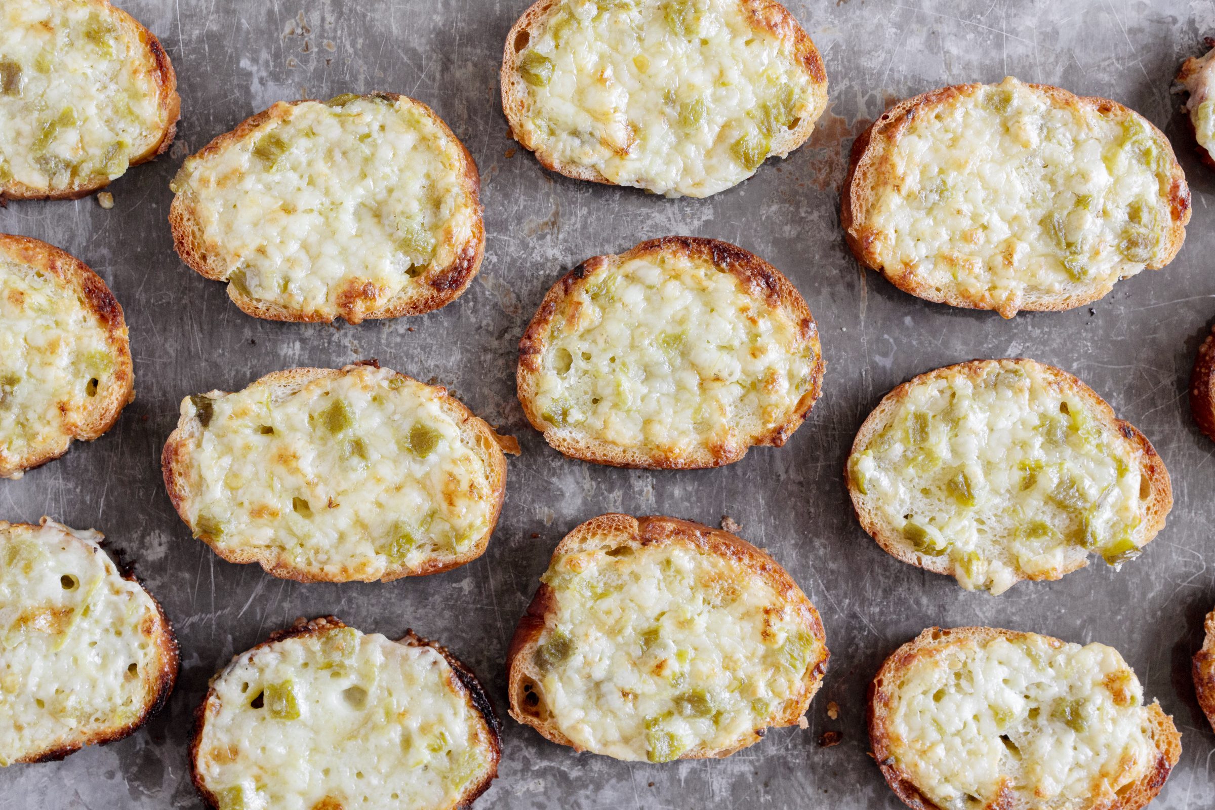 I Made ‘Josephinas’ and This Cheesy Toast Needs to Be in Your Recipe Rotation