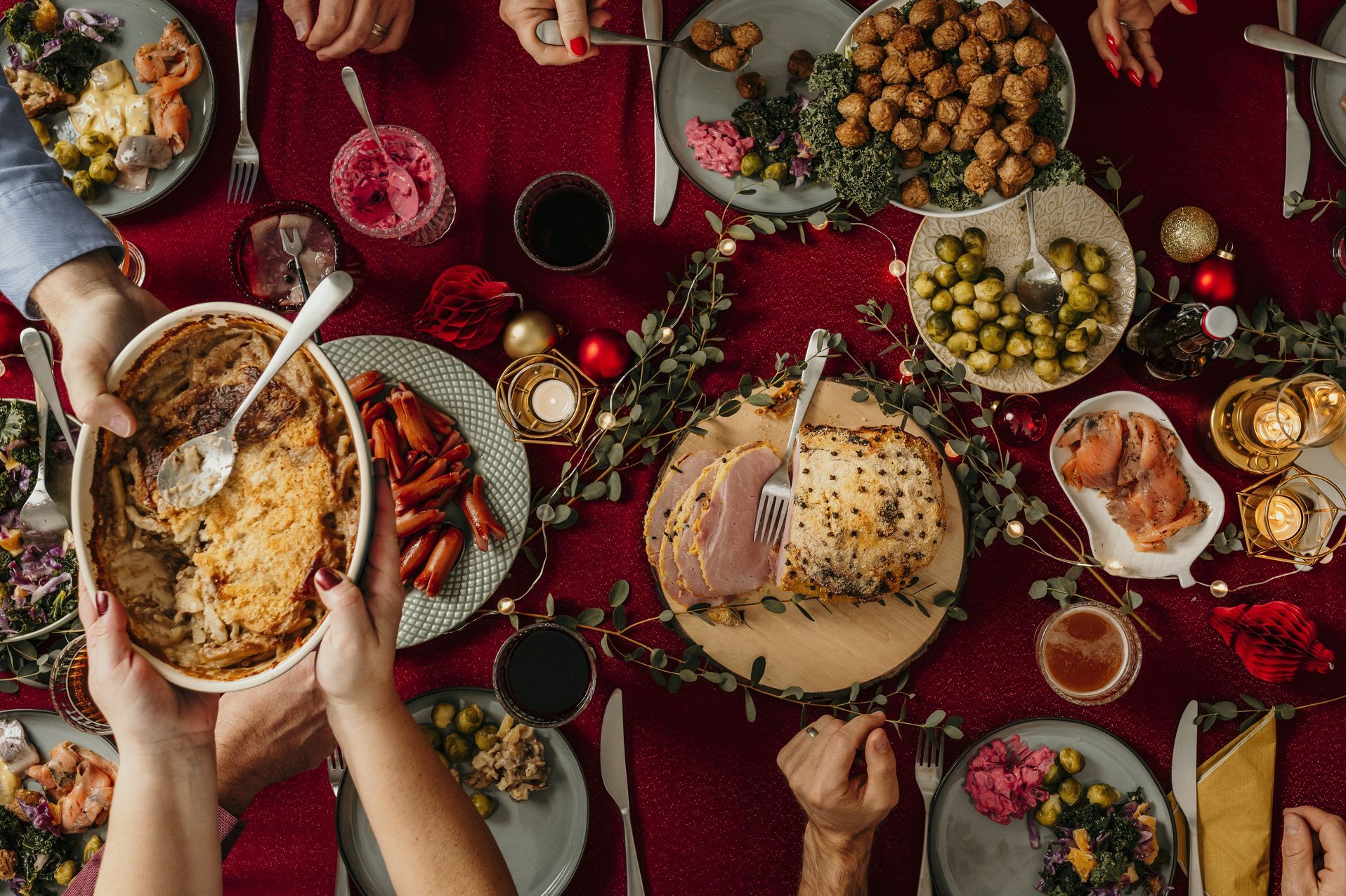 19 Christmas Dinners from Around the World