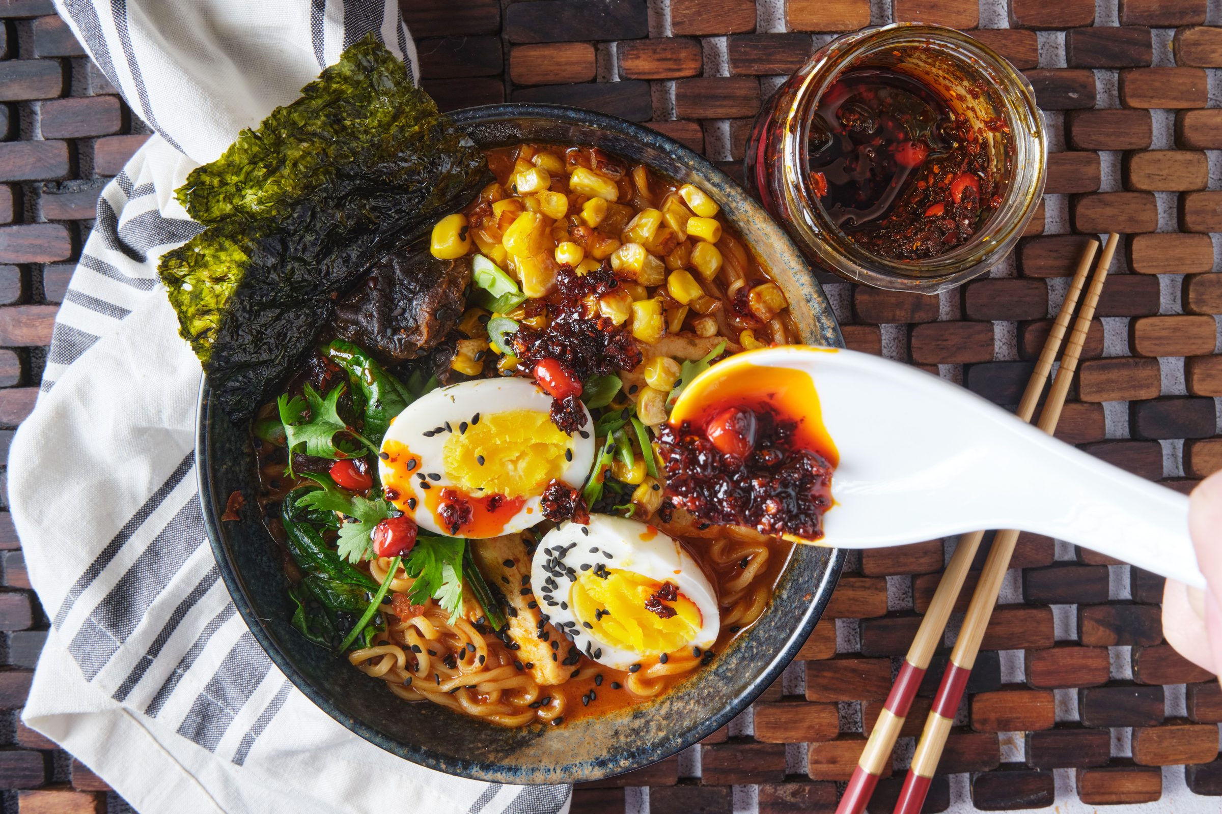 How to Make Spicy Ramen