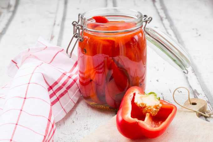 Pickled roasted paprika