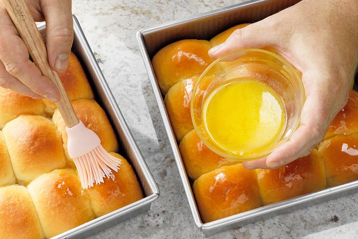 How To Make Copycat Texas Roadhouse Rolls