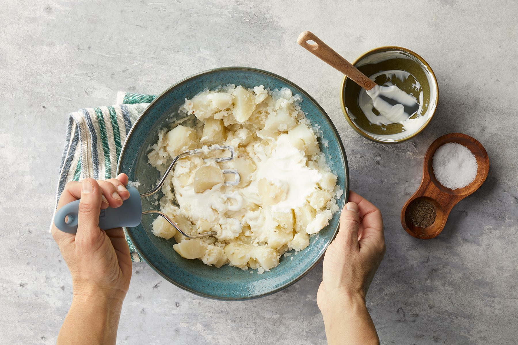 Best Shepherd's Pie Tohfm25 6016 Dr 02 13 2b