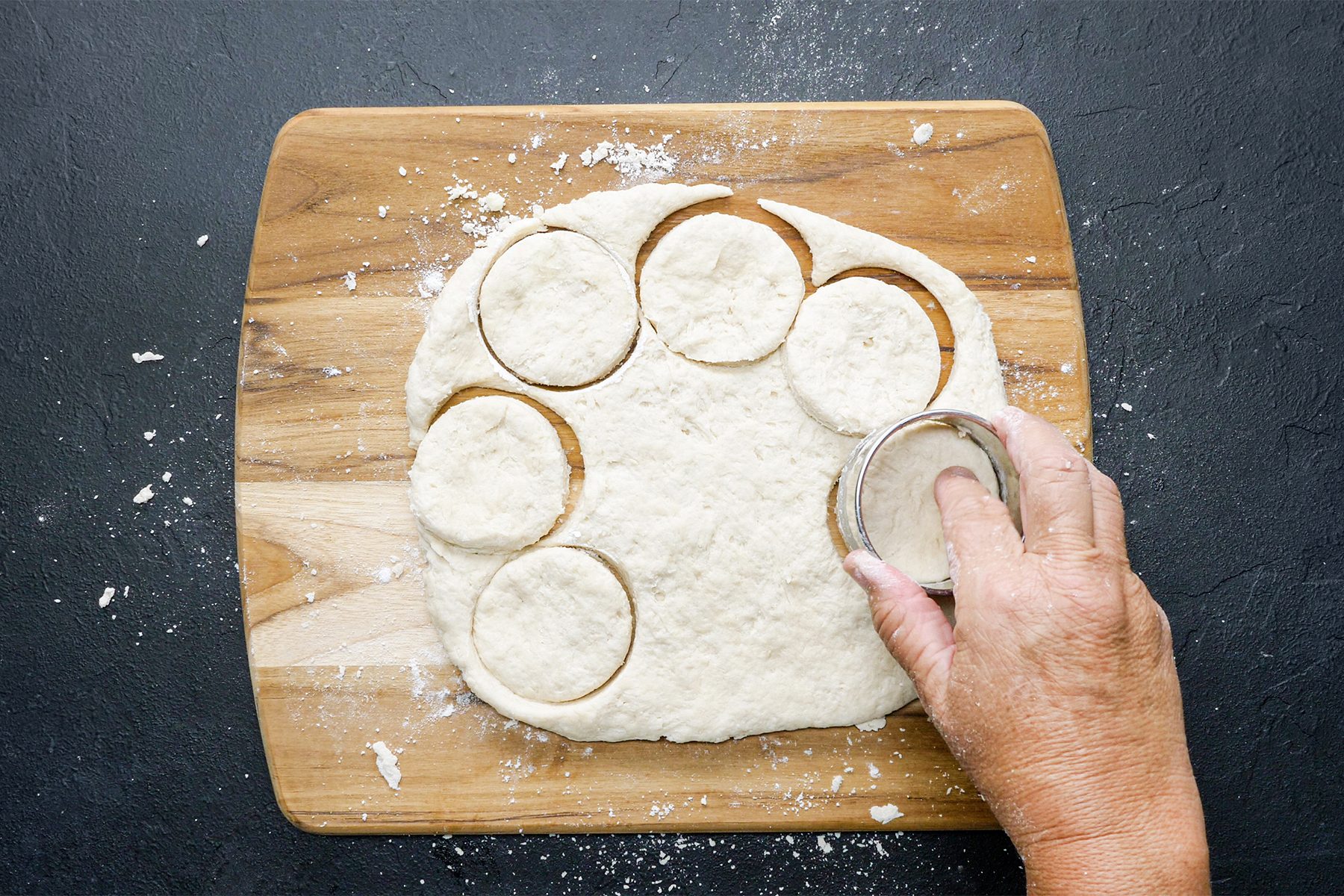 Chicken Potpie Casserole Tohvs24 27655 Df 02 06 Chickenpotpiecasserole 6