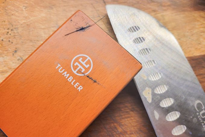 Tumbler Rolling Knife Sharpner testing