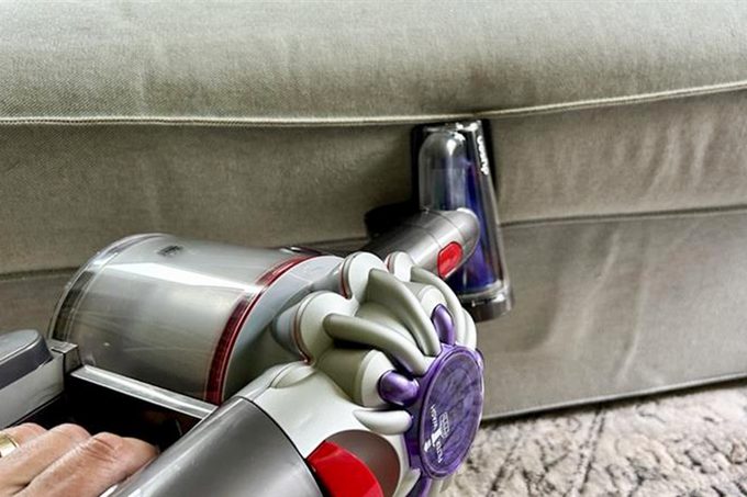 Toha24 Dyson V8 Katie Bandurski Ssedit 04