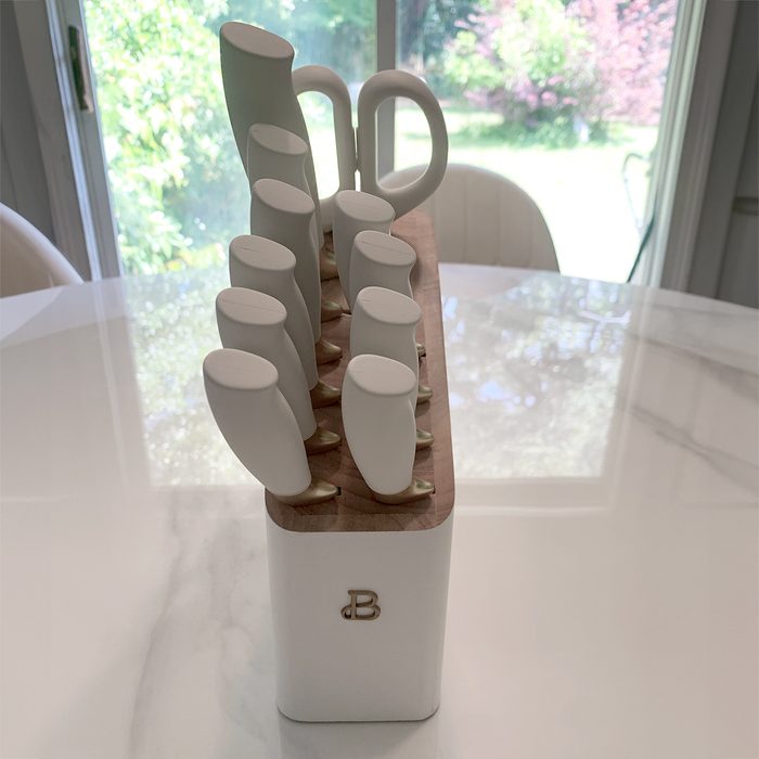 Toha24 Beautiful Knife Block Set Daria Smith 02 Yvedit