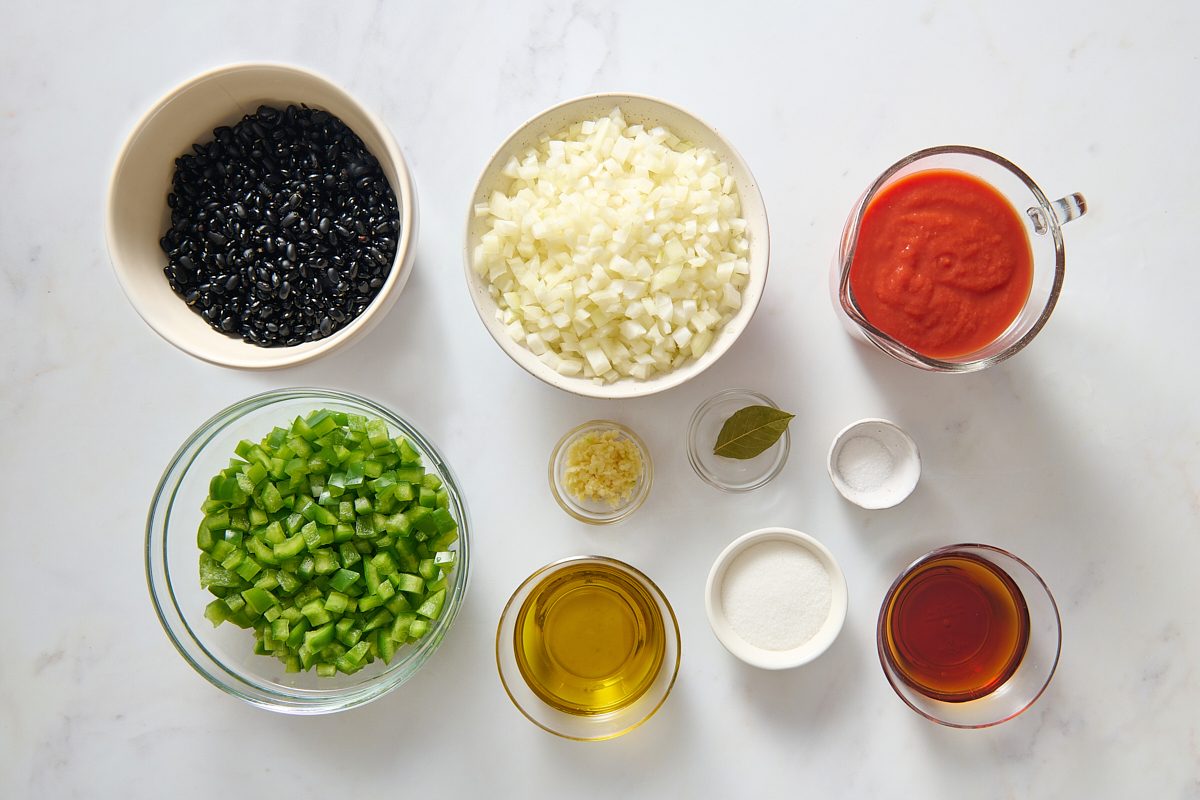 Ingredients for Cuban black beans recipe