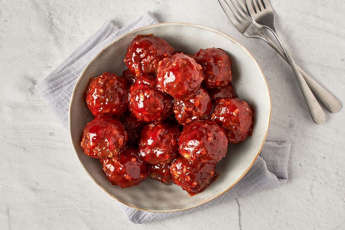 Barbecue meatballs recipe by Taste of Home