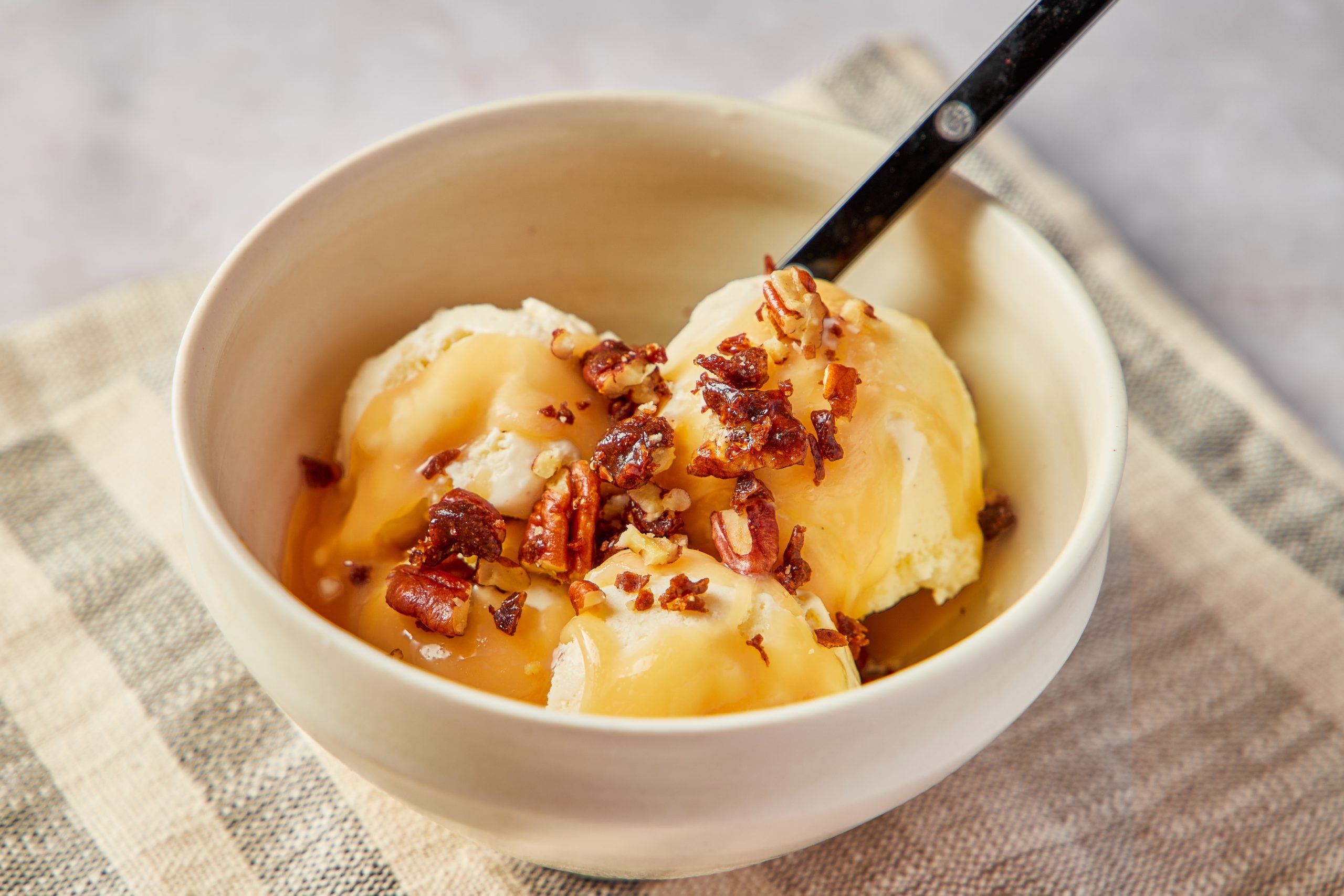 Make this praline ice cream recipe for a sweet and refreshing frozen treat.