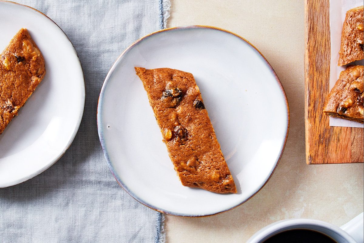 Hermit Cookies Hero- Close up hermit cookies on plates