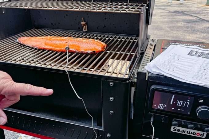Weber Searwood Salmon Test
