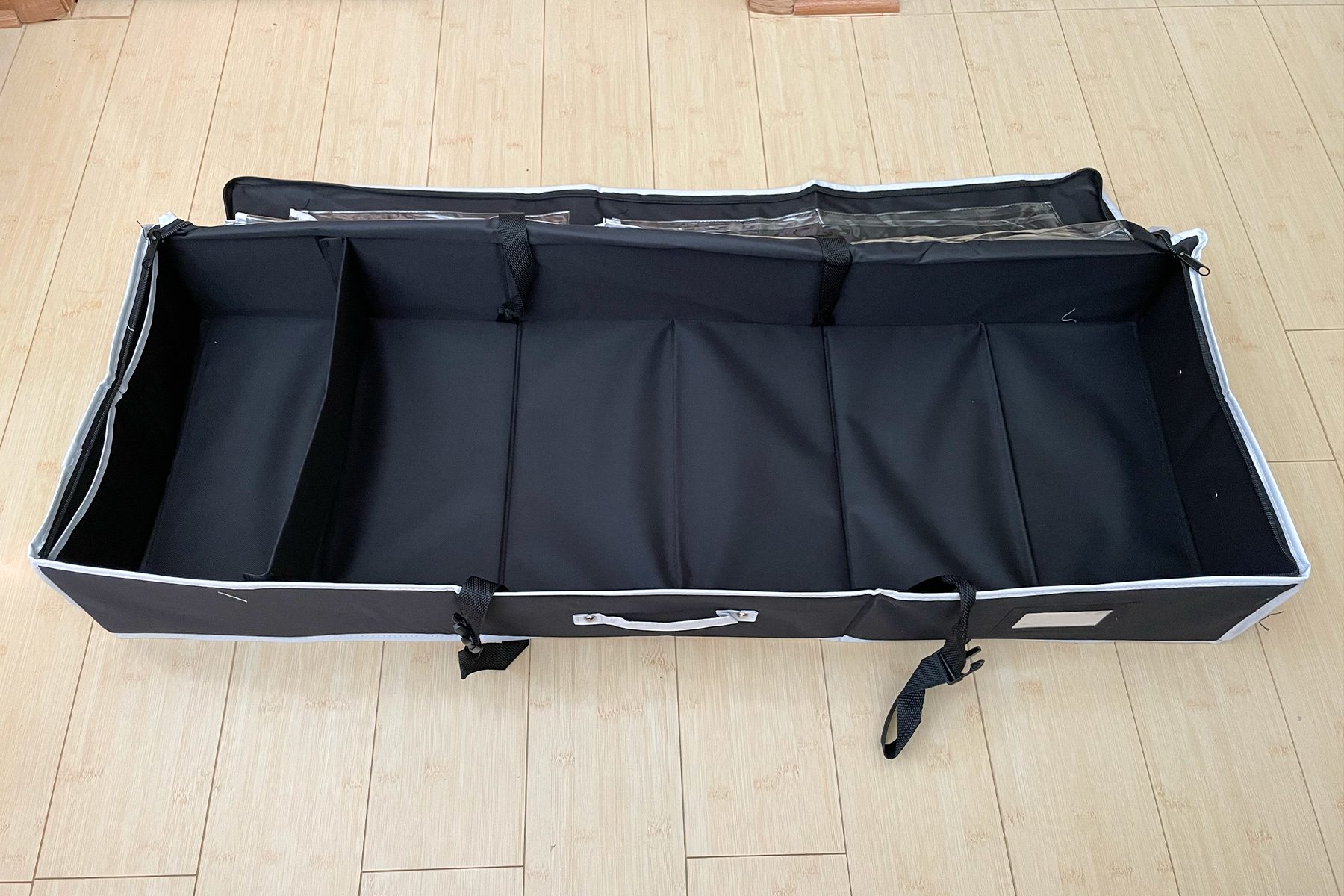 Toha24 Wrapping Paper Organizer Katie Bandurski 02 Ssedit