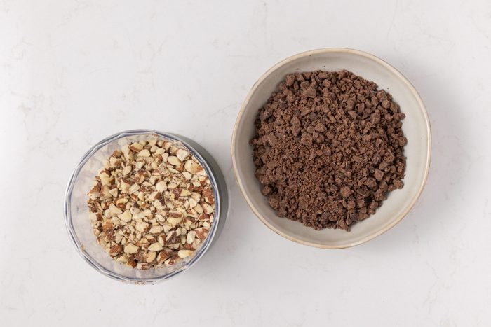 Chocolate and toasted almonds chopped on food processor.