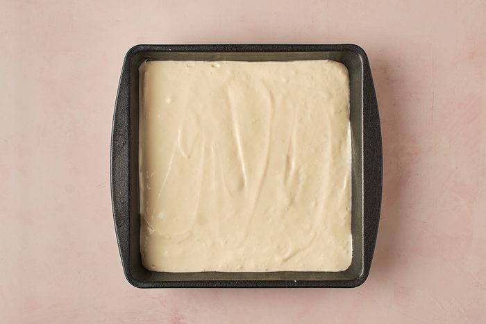 Bake cheesecake bars