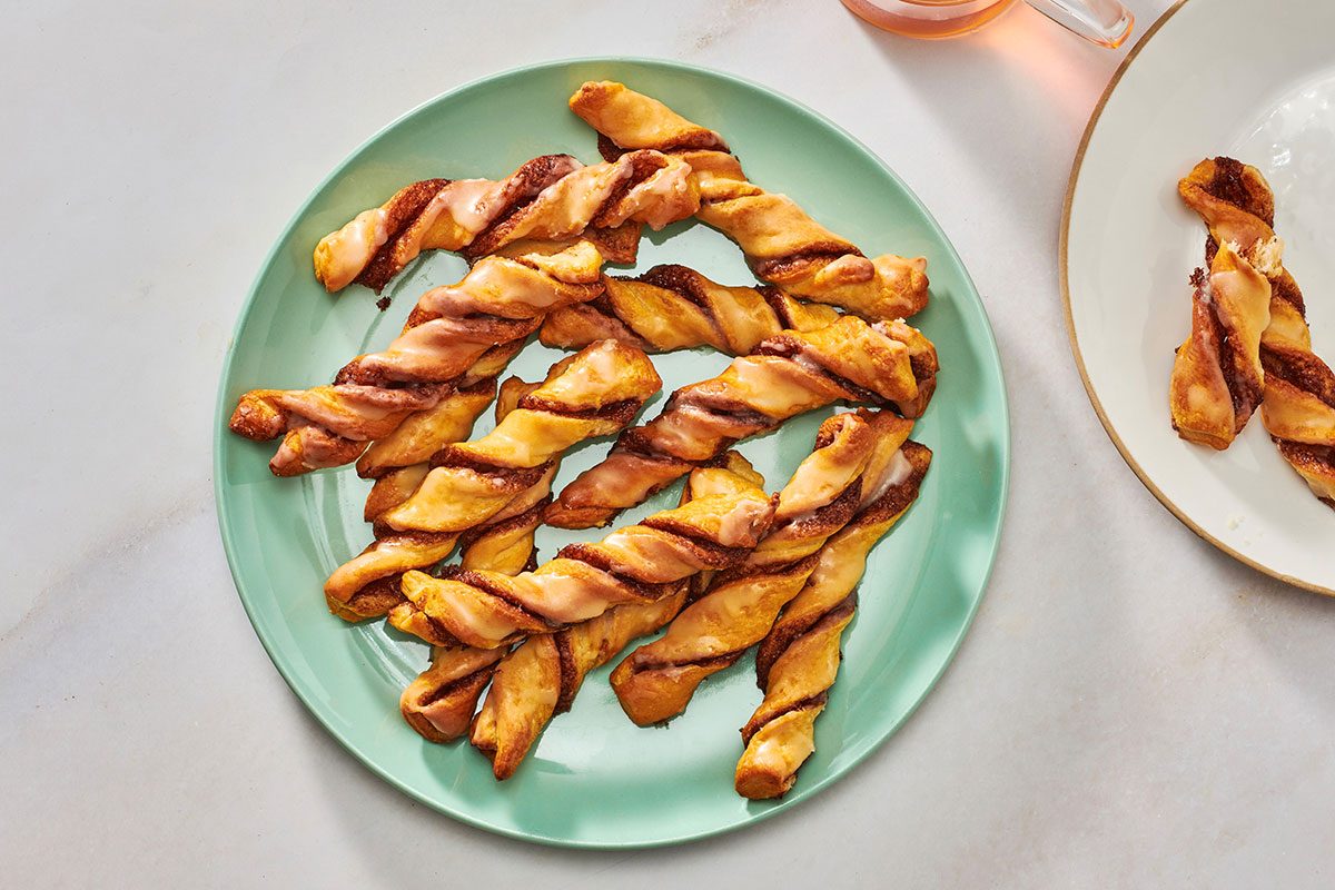 Crescent cinnamon roll twists on a serving platter