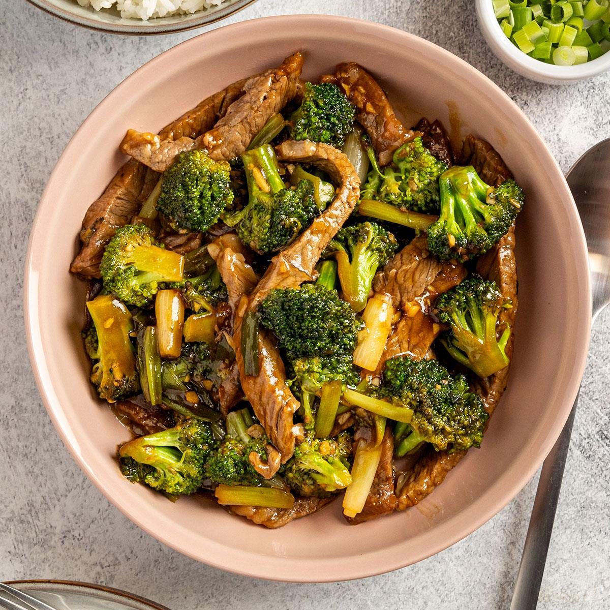 Saucy Beef With Broccoli Exps Tohd24 26478 Erickleinberg 4