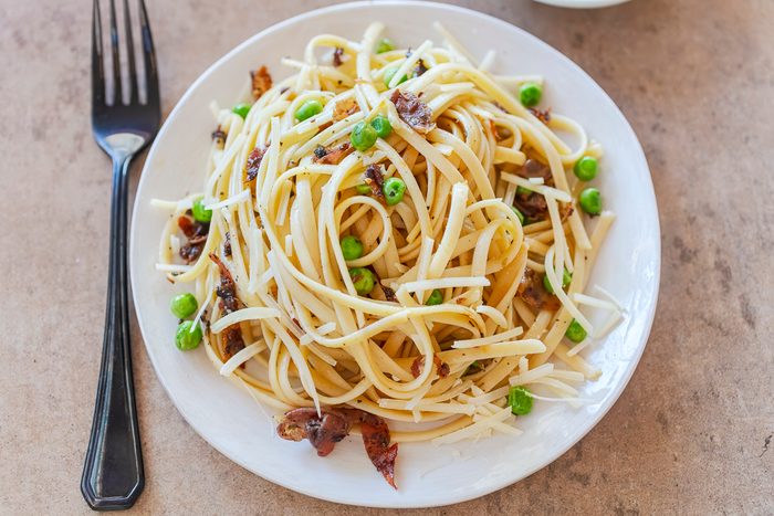 Pasta With Prosciutto And Peas Tohd24 35339 Jackiealpers 05