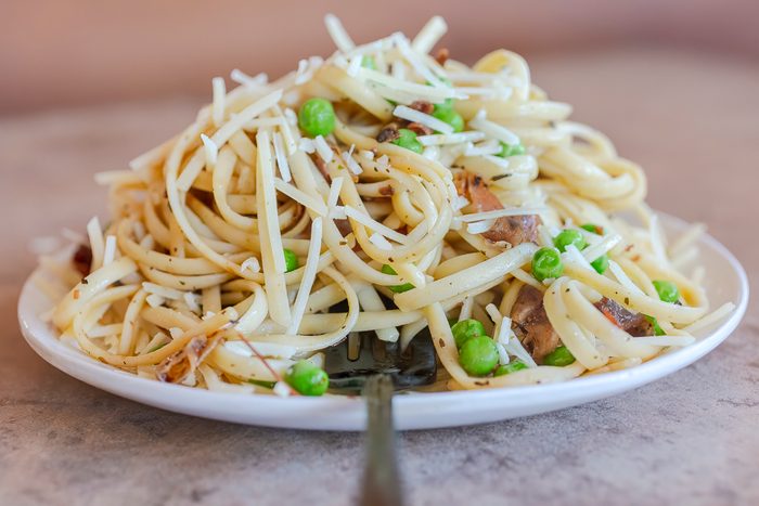 Pasta With Prosciutto And Peas Tohd24 35339 Jackiealpers 06