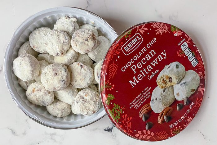 Chocolate Chip Pecan Meltaway Cookies