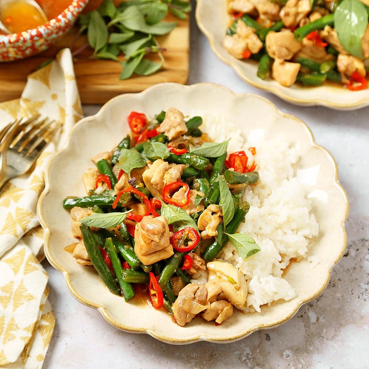 Thai Basil Chicken Exps Tod24 278390 Jonathanmelendez 06