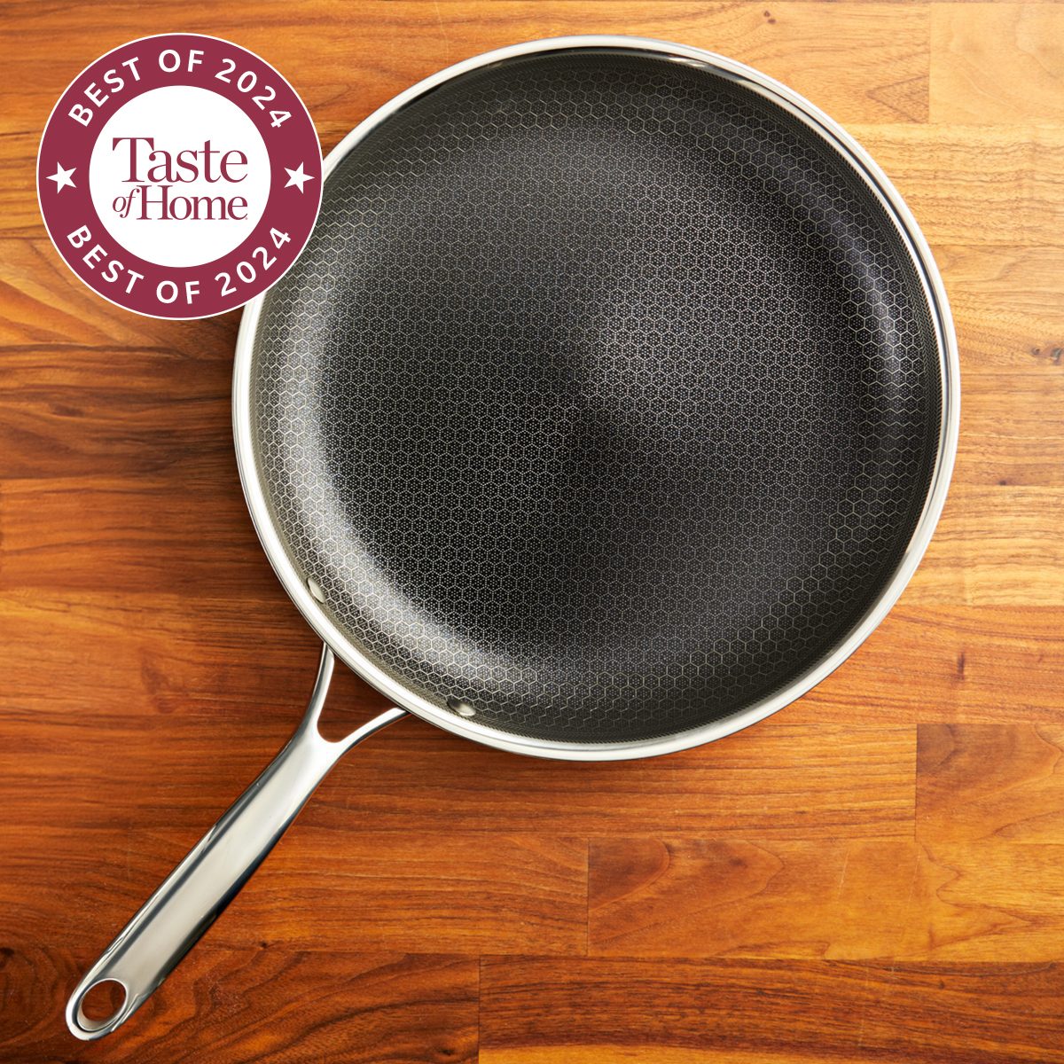 This HexClad Skillet Is the Best Piece of Cookware to Buy in 2024