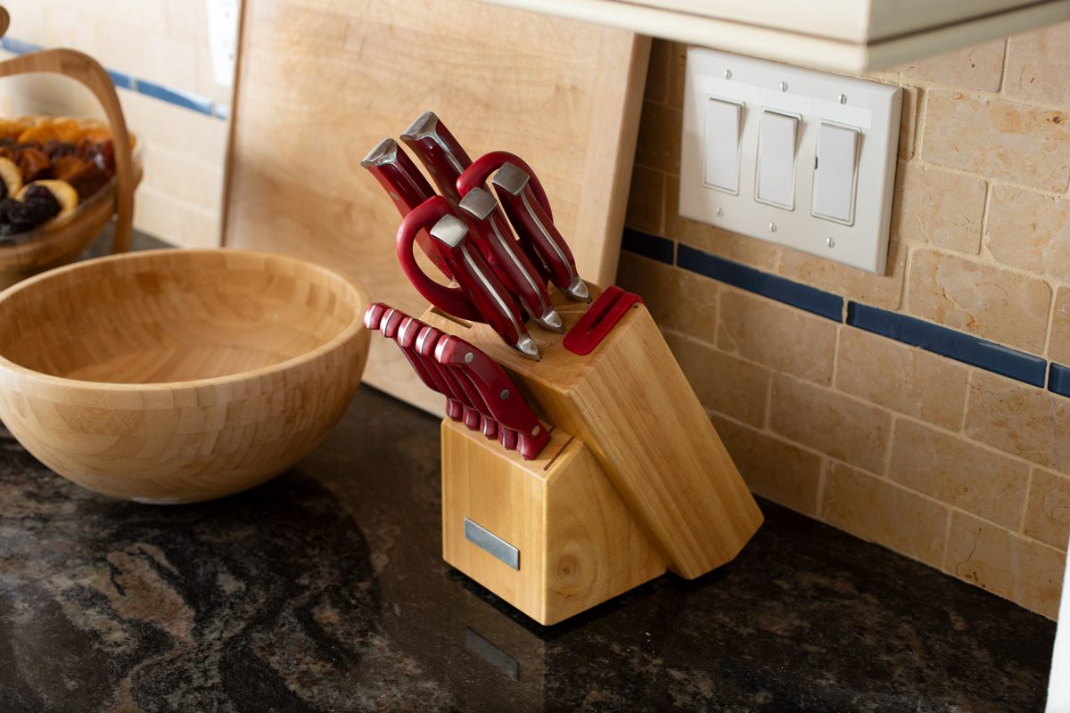 10 Things You Shouldn’t Be Storing On Your Kitchen Countertop