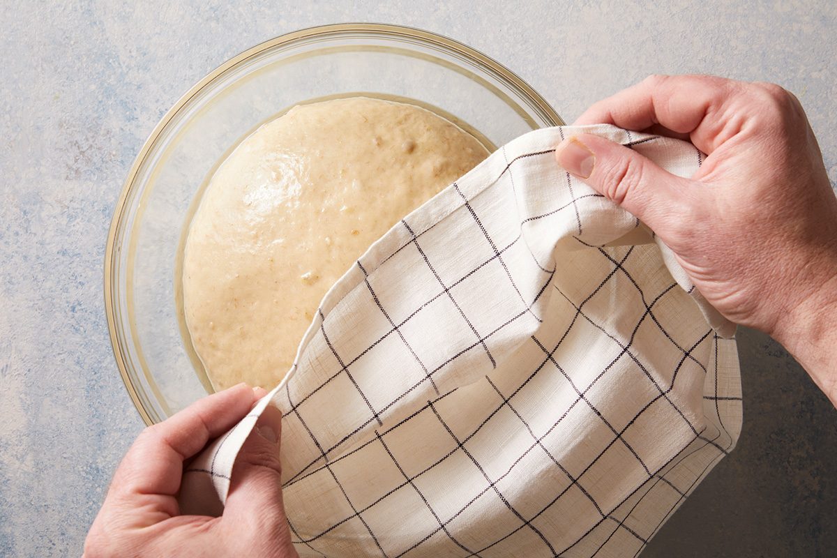 cover the dough with a cloth